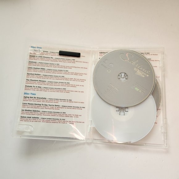 Sabrina, The Teenage Witch: The Fourth Season (DVD, 1999) TV Show - Picture 3 of 4